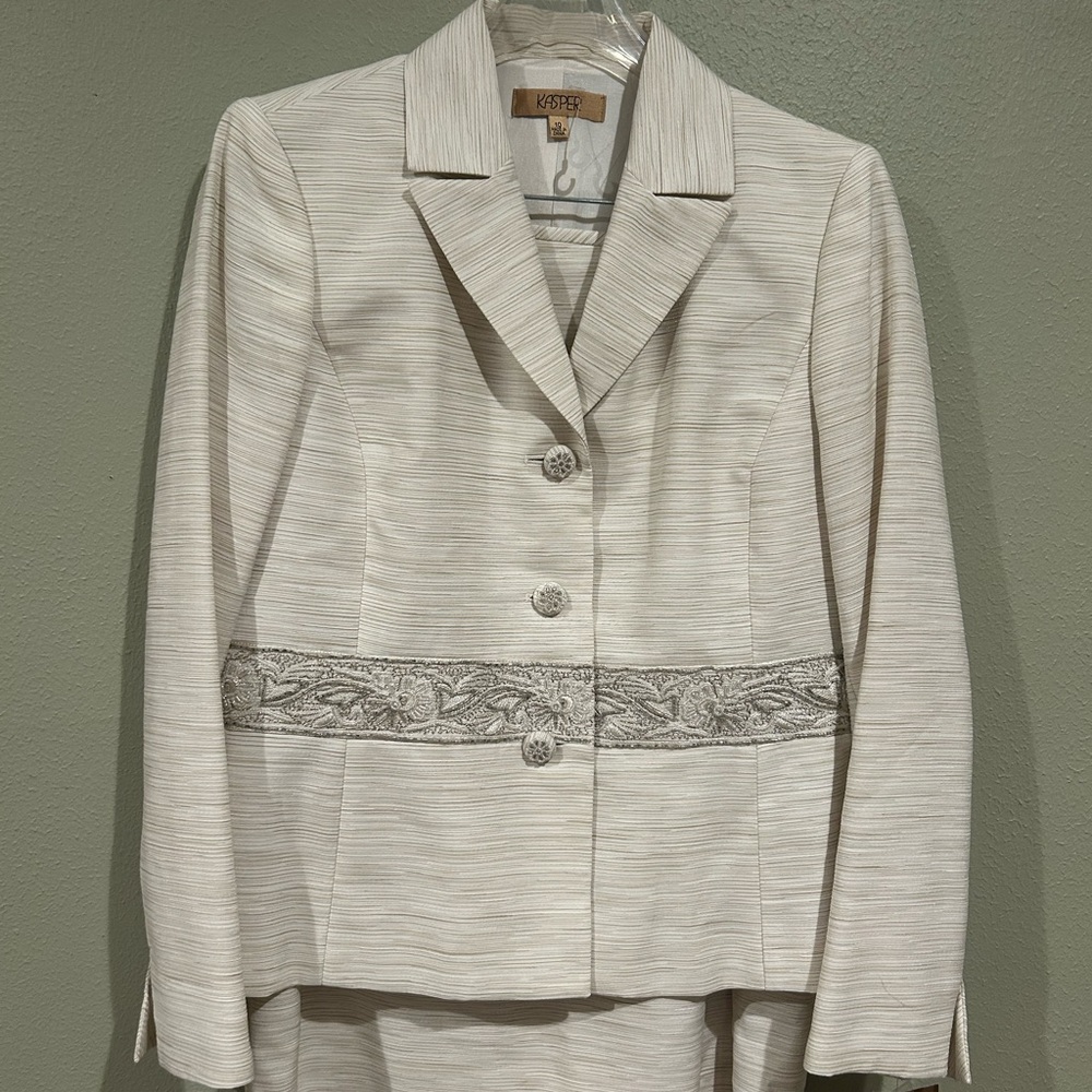Kasper Cream and Silver Blazer with Embellished Detail.